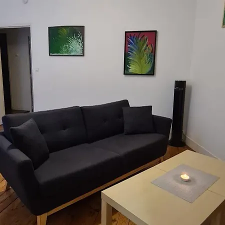 Apartament L'absolu 1, Spacieux, Rez-de-chaussee, Securise