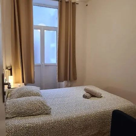 Apartament L'absolu 1, Spacieux, Rez-de-chaussee, Securise